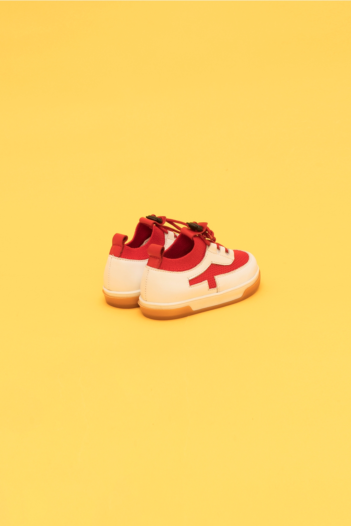 Erkek Bebek Kırmızı Ayakkabı