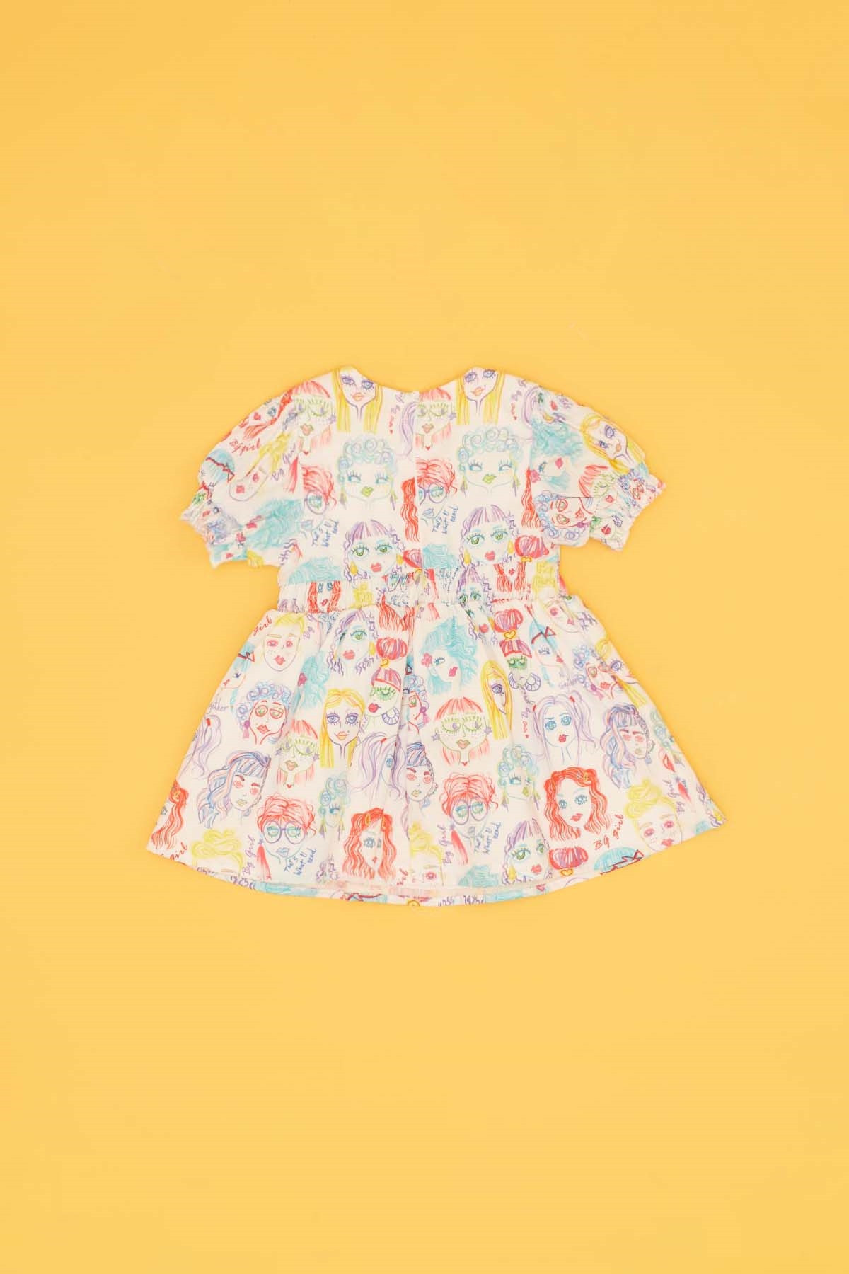 Kız Bebek Desenli Elbise
