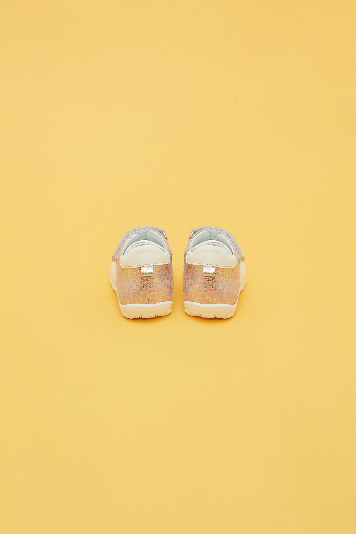 Kız Bebek Beyaz Sneaker