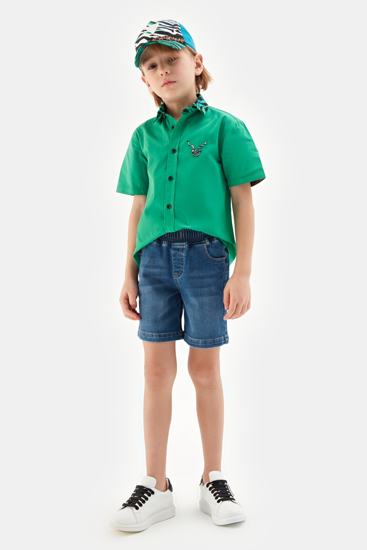 Erkek Çocuk Yeşil Gömlek