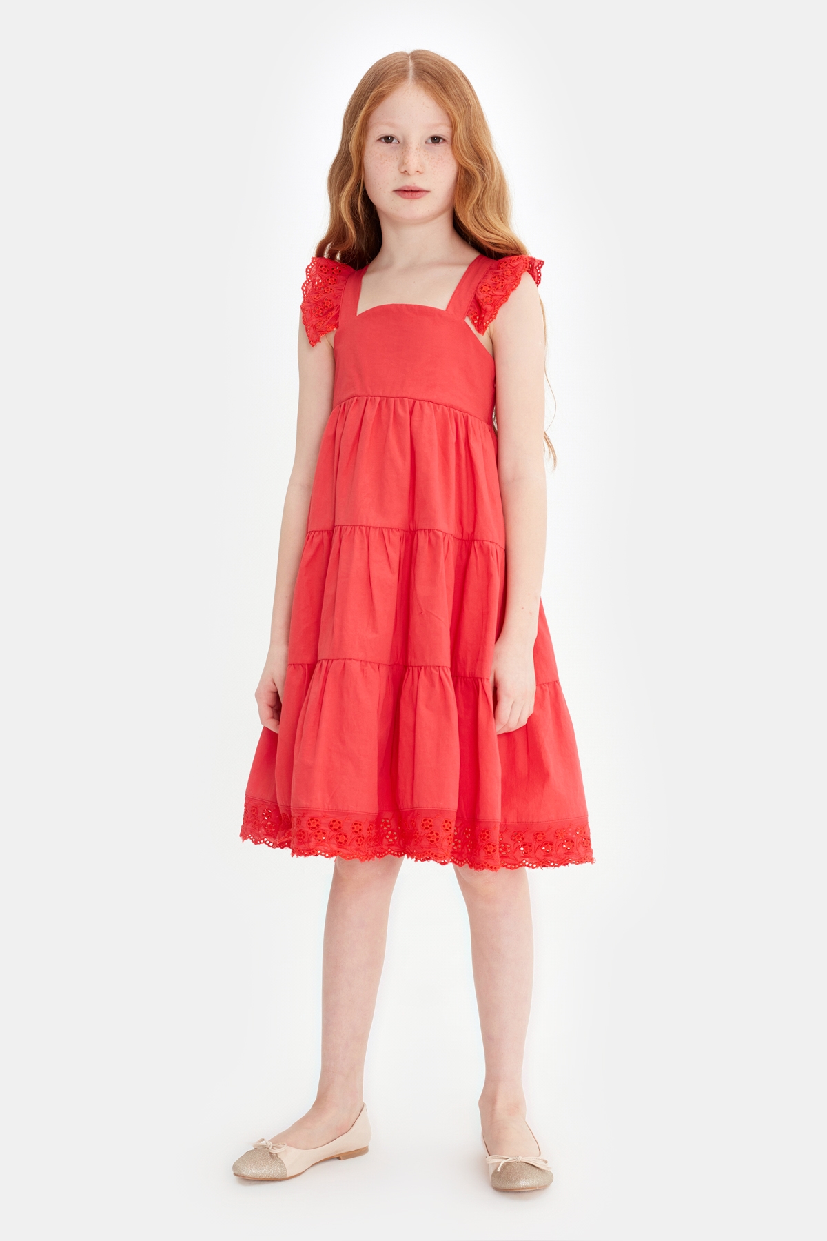 Kız Çocuk Kırmızı Elbise