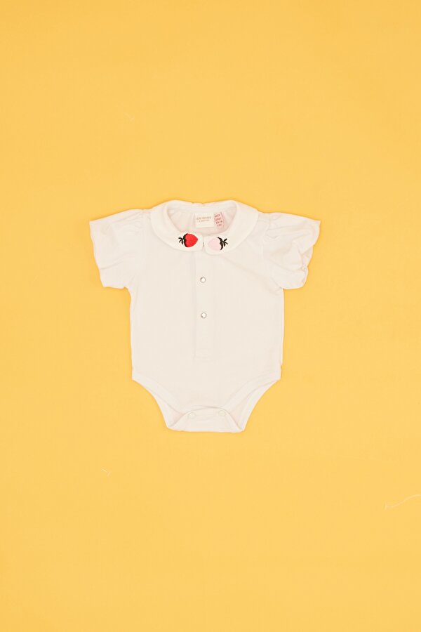 Resim Kız Bebek Beyaz Gömlek